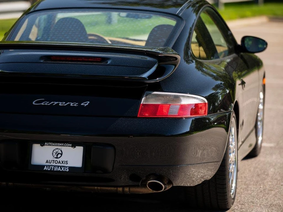 1999 Porsche 996 Carrera - Image 22 of 31