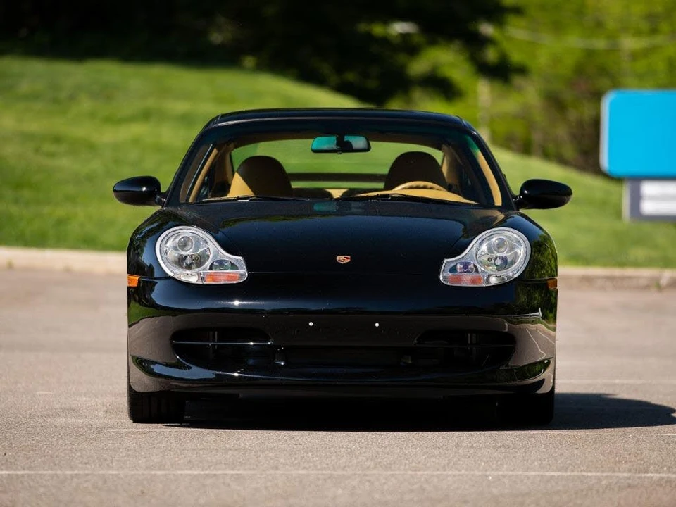 1999 Porsche 996 Carrera - Image 27 of 31