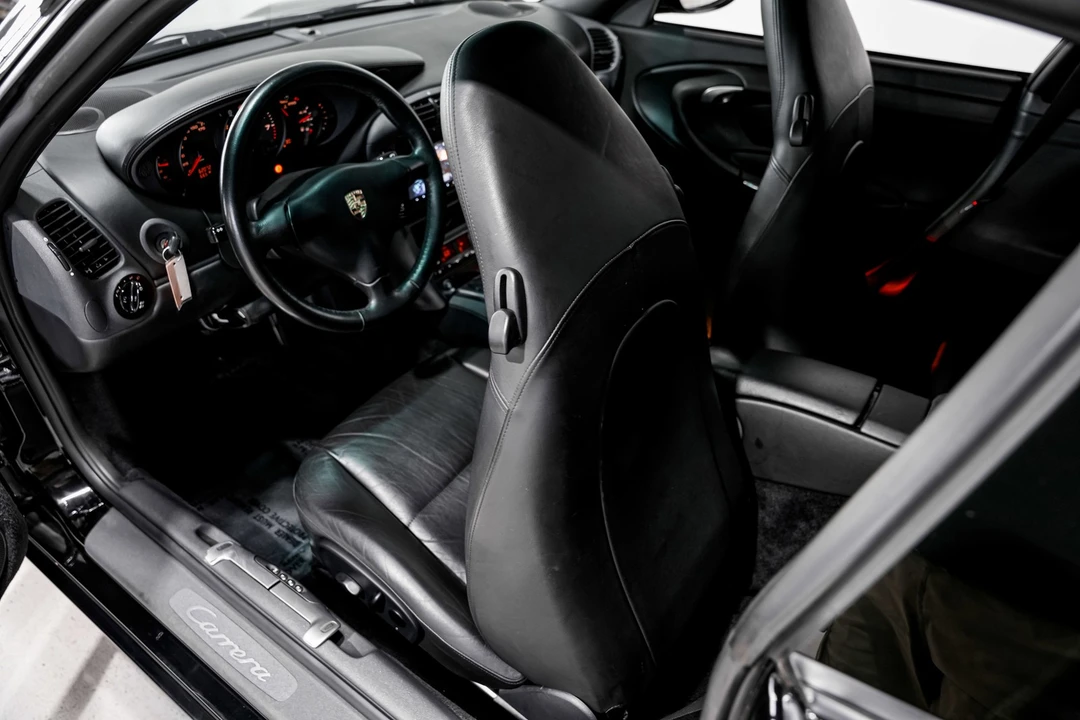 1999 Porsche 996 Carrera - Image 19 of 21