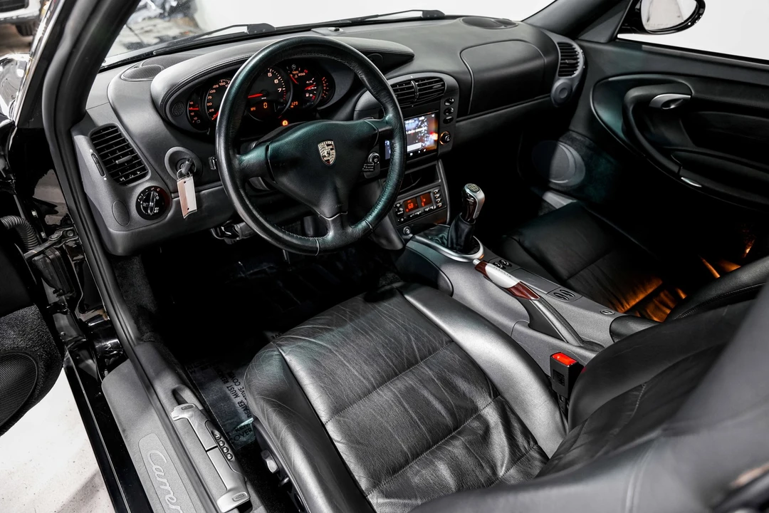 1999 Porsche 996 Carrera - Image 9 of 21