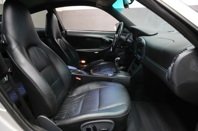 1999 Porsche 996 Carrera - Image 24 of 31