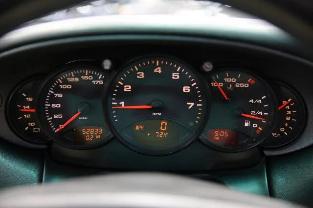 1999 Porsche 996 Carrera - Image 26 of 31