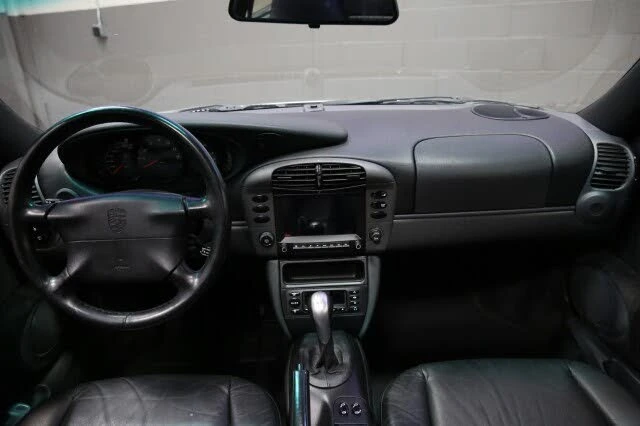 1999 Porsche 996 Carrera - Image 9 of 31