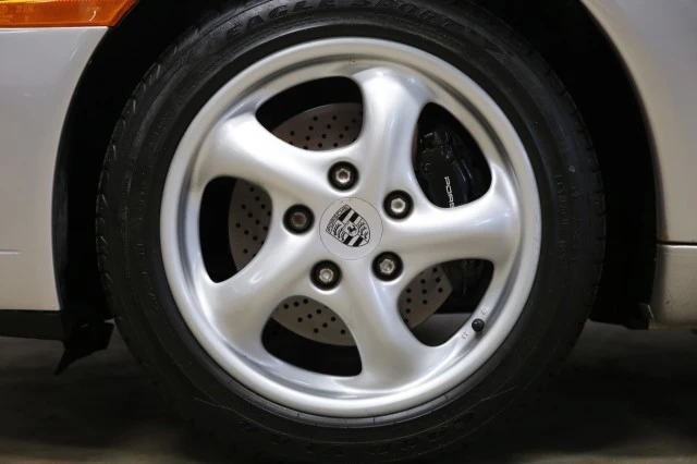 1999 Porsche 996 Carrera - Image 18 of 24