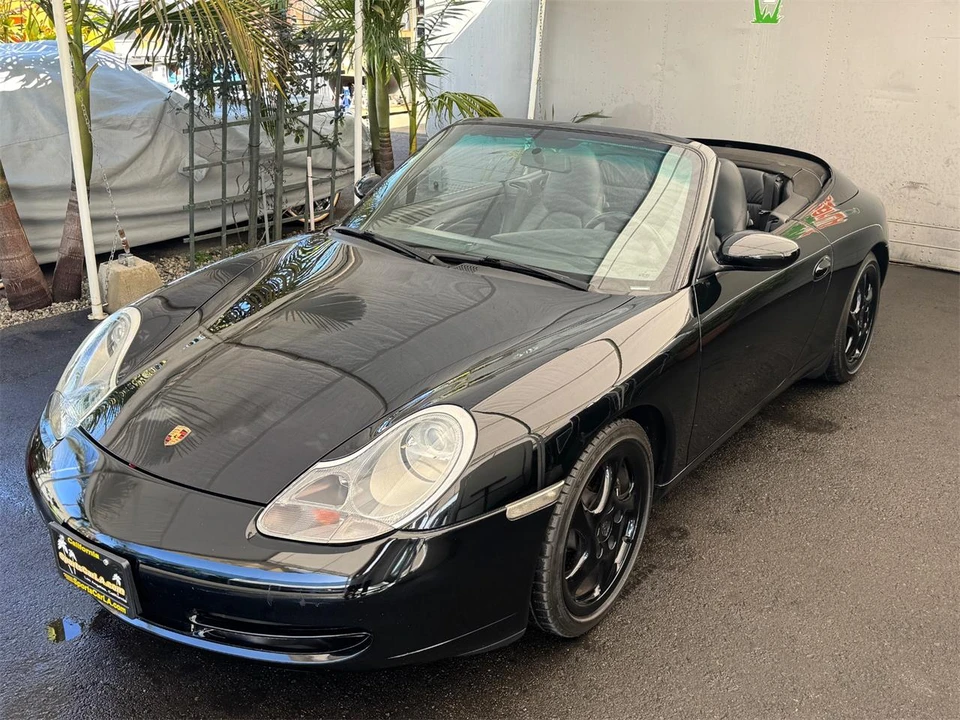 1999 Porsche 996 Carrera - Image 10 of 31