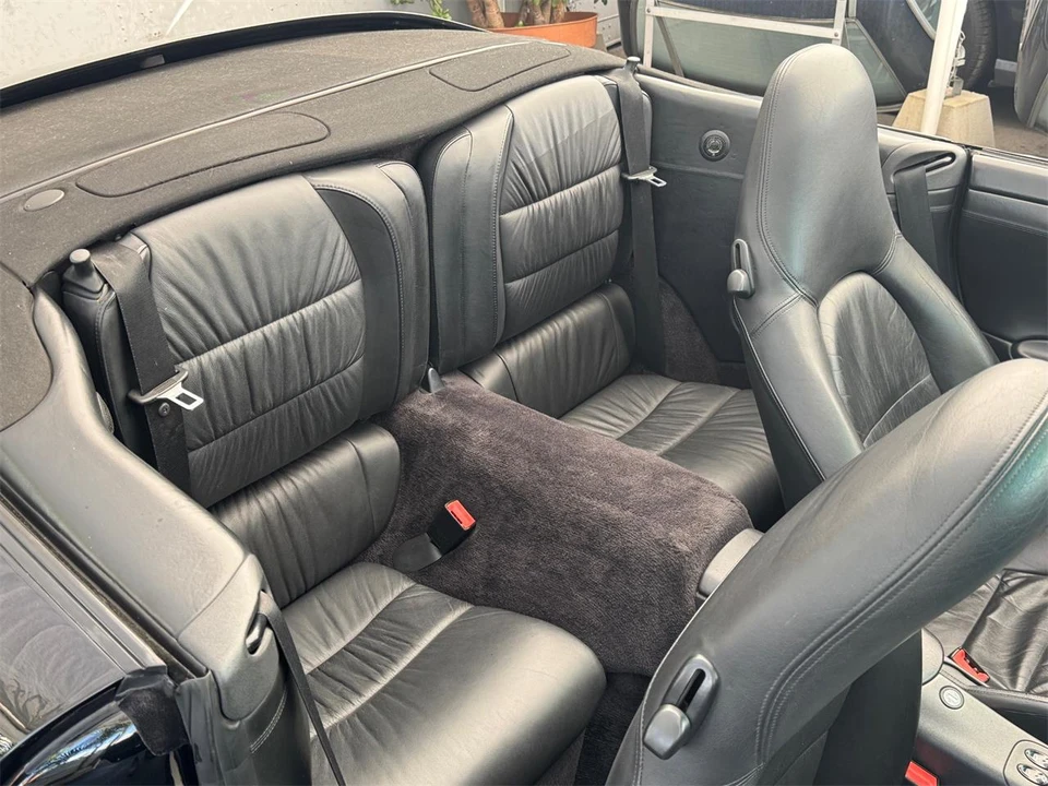 1999 Porsche 996 Carrera - Image 26 of 31