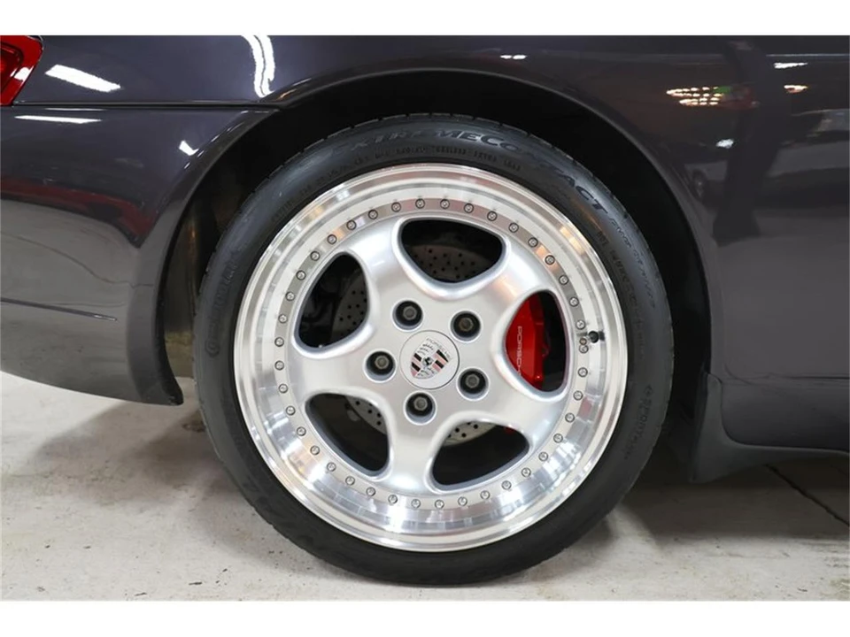 1999 Porsche 996 Carrera - Image 27 of 31