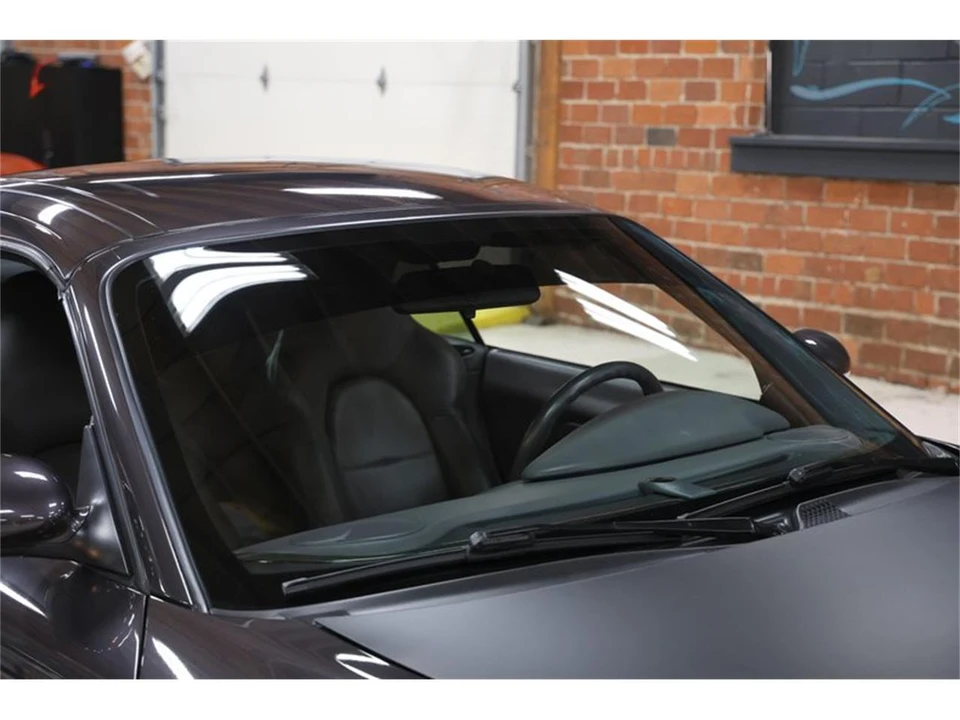 1999 Porsche 996 Carrera - Image 12 of 31