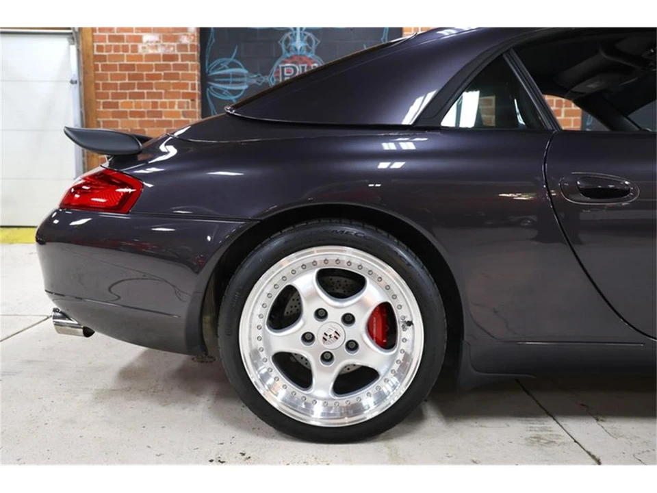 1999 Porsche 996 Carrera - Image 28 of 31