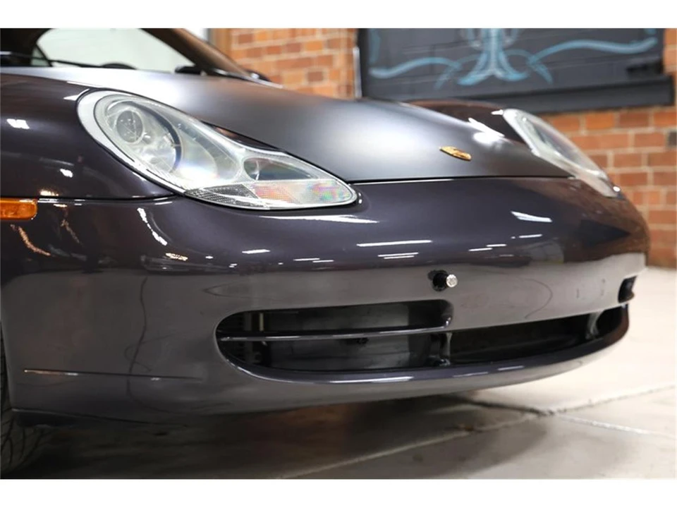 1999 Porsche 996 Carrera - Image 10 of 31