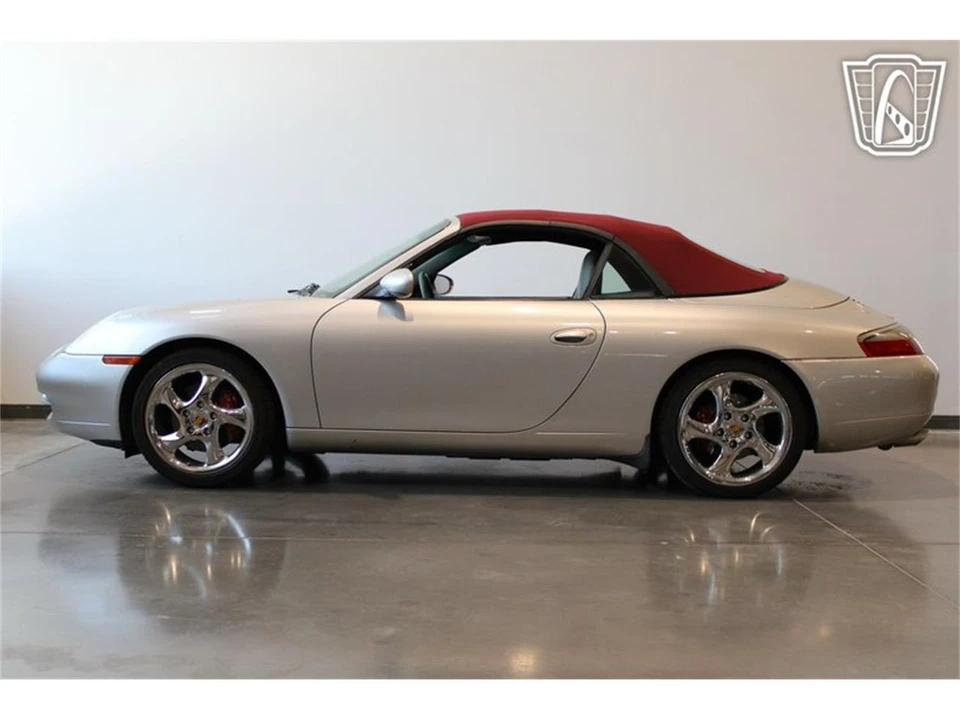 1999 Porsche 996 Carrera - Image 16 of 31