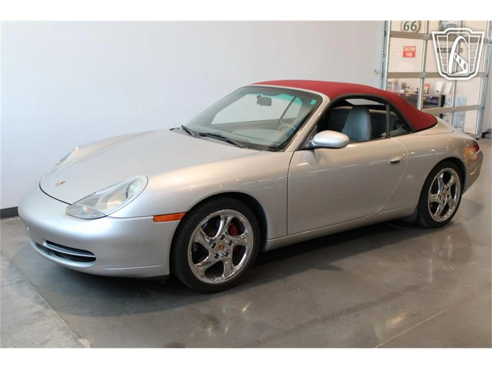1999 Porsche 996 Carrera - Image 11 of 31