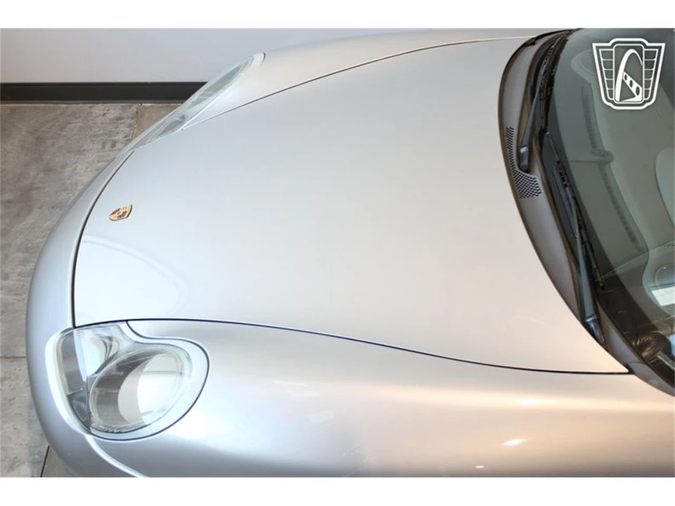 1999 Porsche 996 Carrera - Image 22 of 31