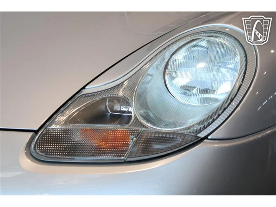 1999 Porsche 996 Carrera - Image 27 of 31