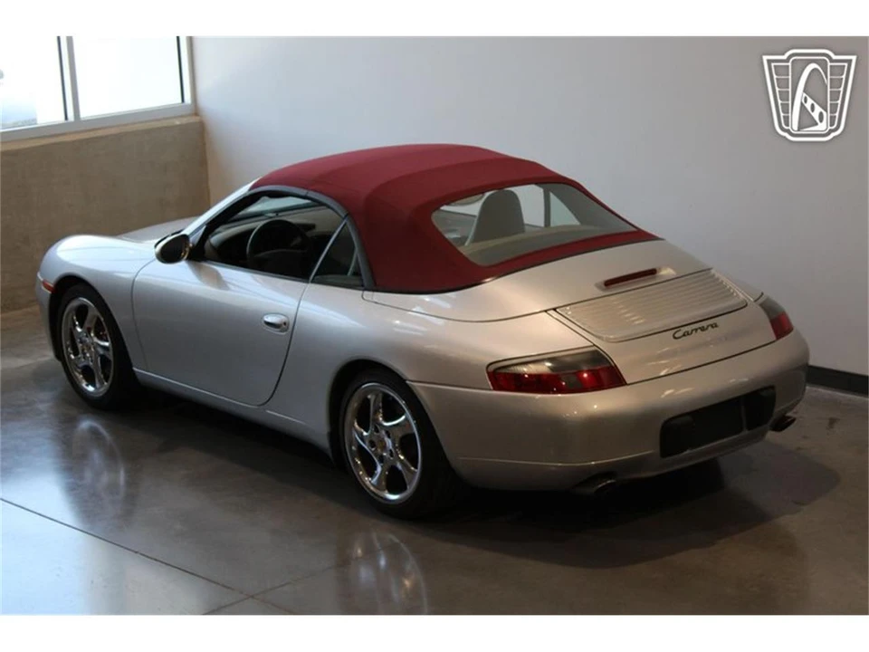 1999 Porsche 996 Carrera - Image 9 of 31