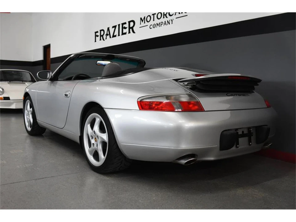 1999 Porsche 996 Carrera - Image 9 of 31