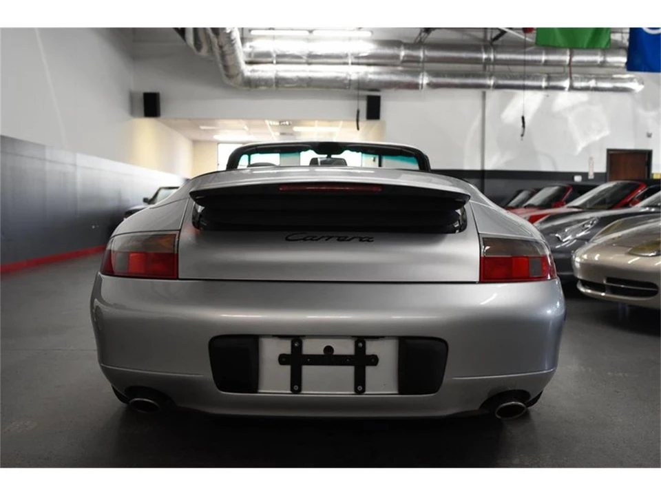 1999 Porsche 996 Carrera - Image 24 of 31