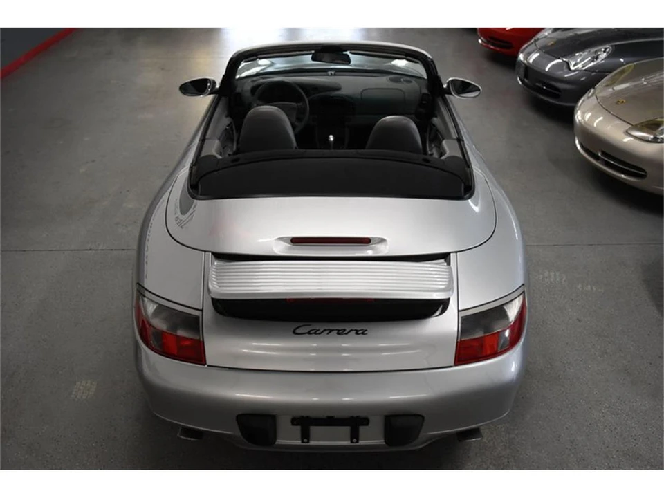 1999 Porsche 996 Carrera - Image 25 of 31