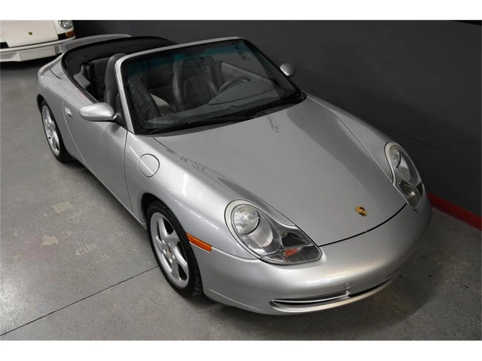 1999 Porsche 996 Carrera - Image 20 of 31