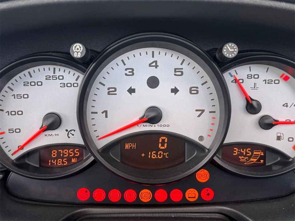 1999 Porsche 996 Carrera - Image 19 of 31