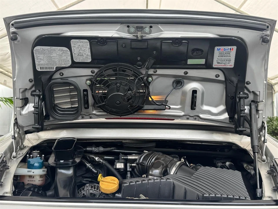 1999 Porsche 996 Carrera - Image 20 of 31