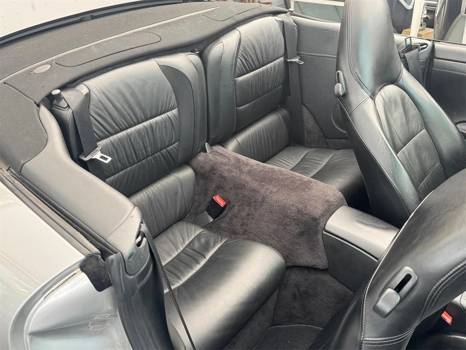 1999 Porsche 996 Carrera - Image 15 of 31