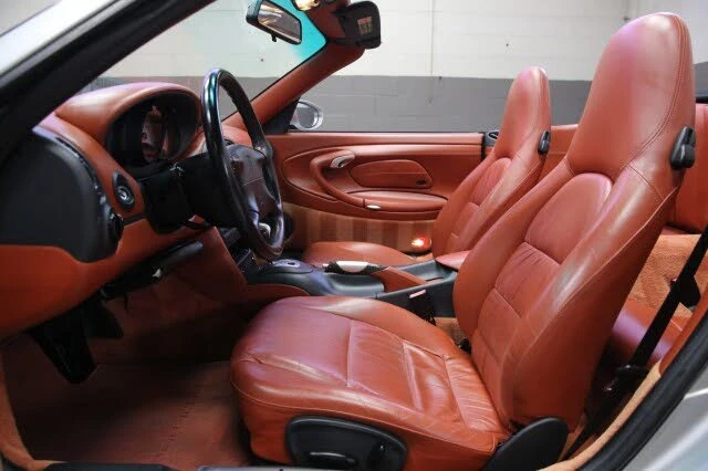 1999 Porsche 996 Carrera - Image 24 of 31