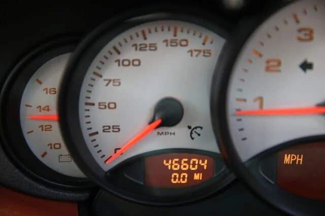 1999 Porsche 996 Carrera - Image 8 of 31