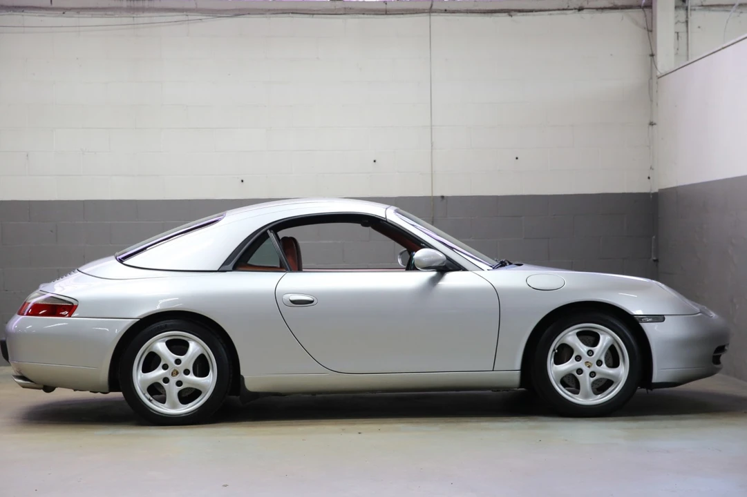 1999 Porsche 996 Carrera - Image 17 of 31