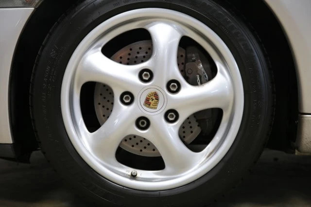 1999 Porsche 996 Carrera - Image 19 of 24