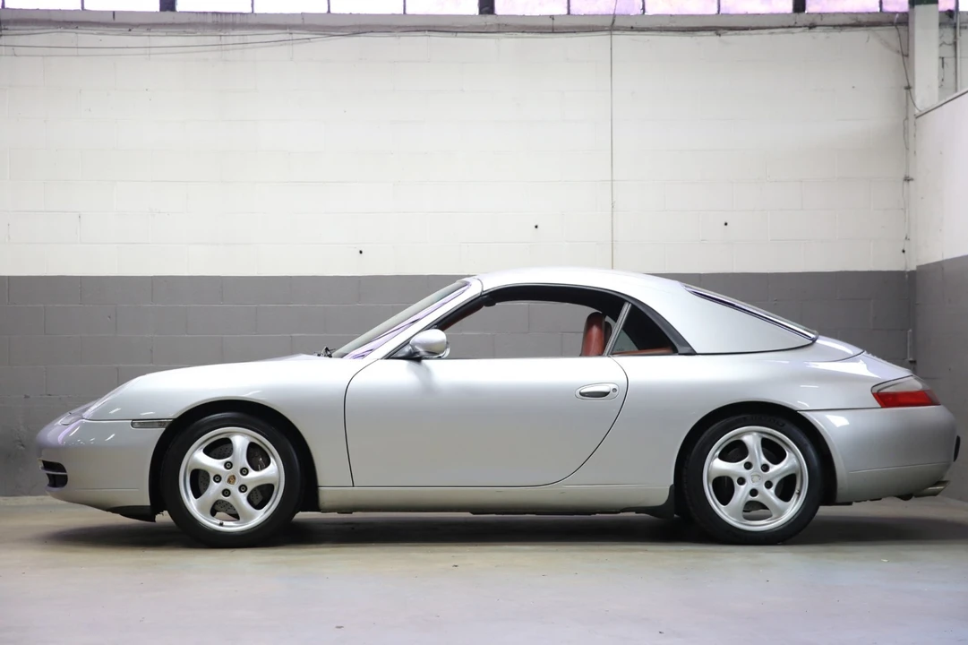 1999 Porsche 996 Carrera - Image 15 of 31