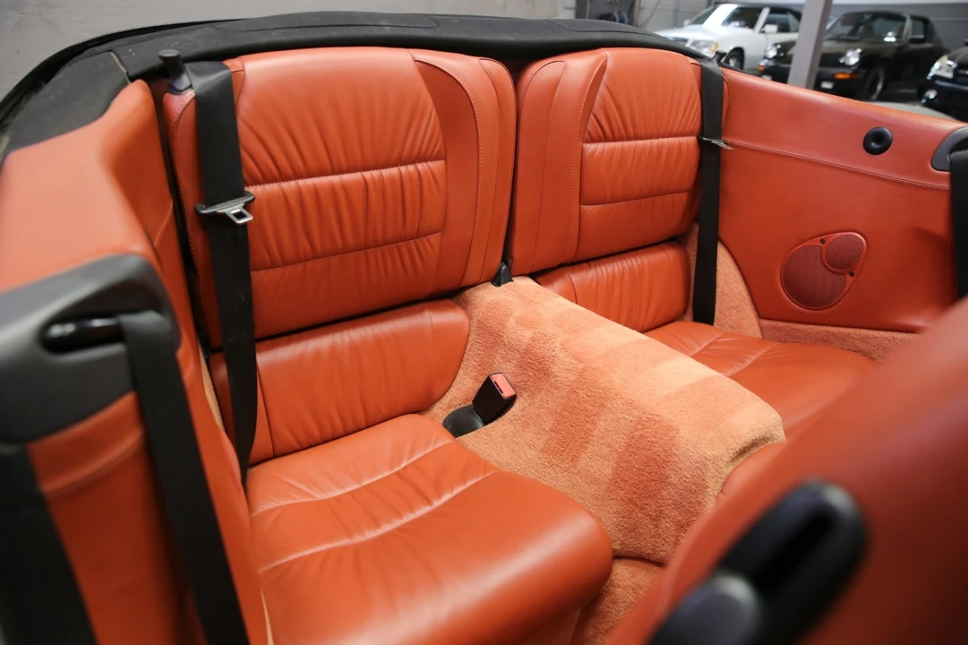 1999 Porsche 996 Carrera - Image 12 of 31