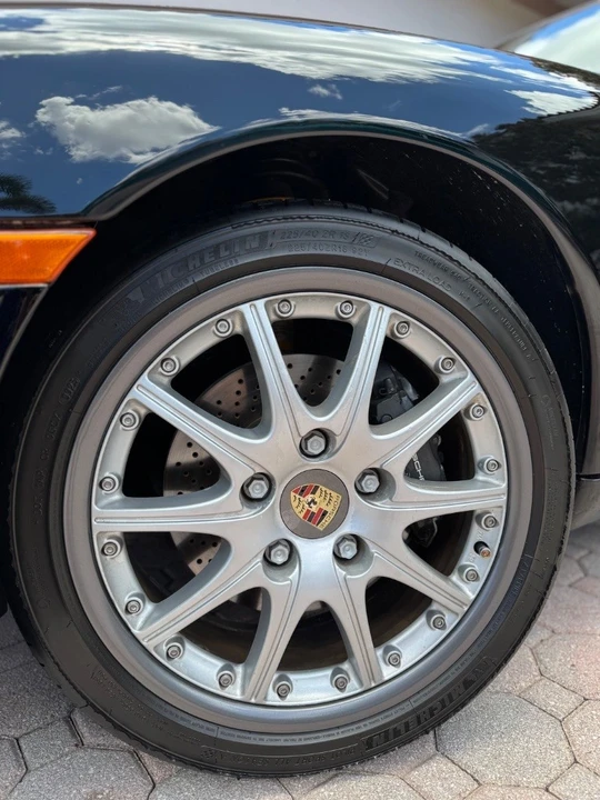 1999 Porsche 996 Carrera - Image 10 of 21