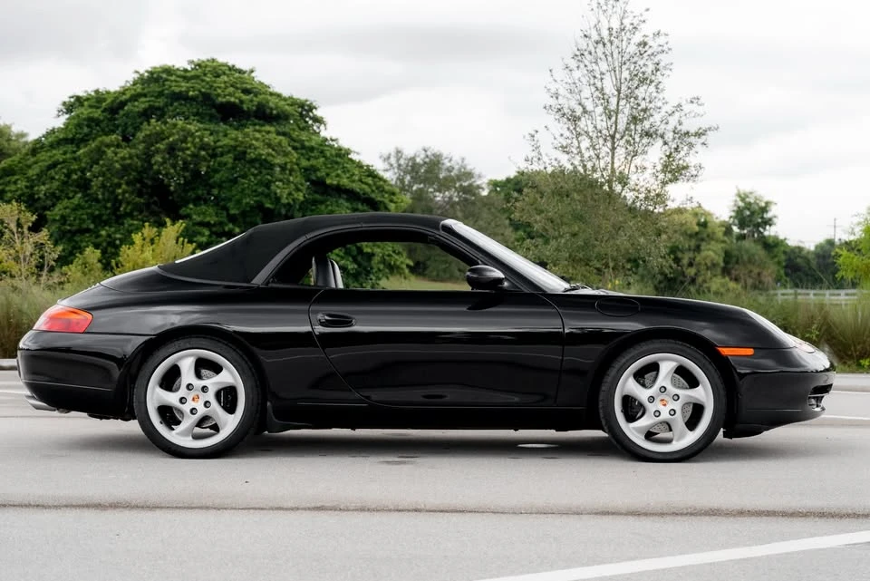 1999 Porsche 996 Carrera - Image 12 of 20