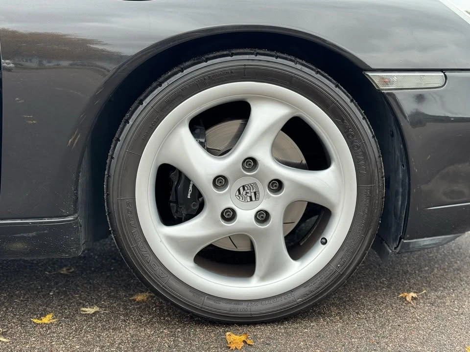 1999 Porsche 996 Carrera - Image 9 of 20