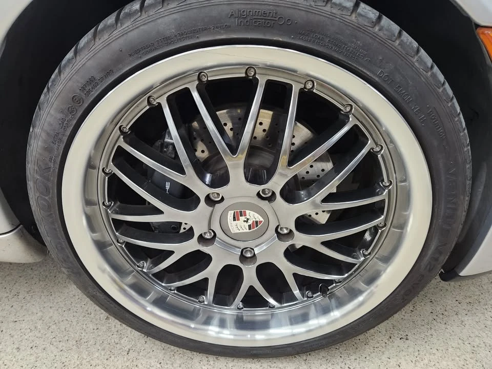 1999 Porsche 996 Carrera - Image 16 of 17