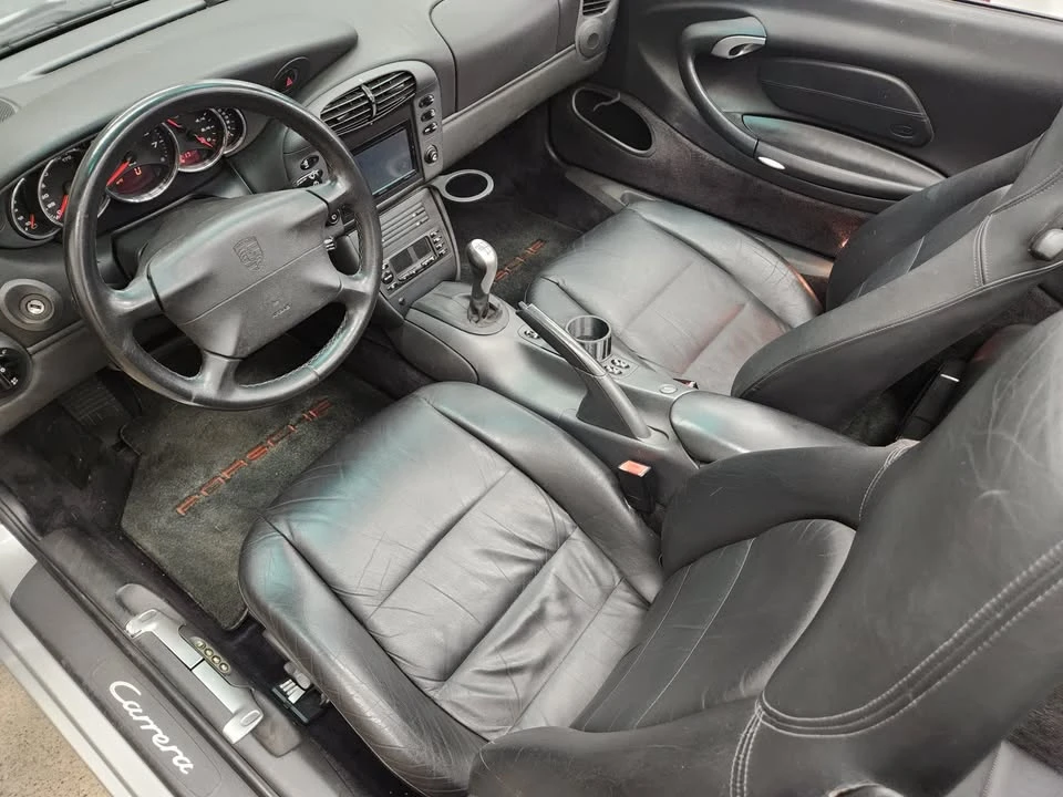 1999 Porsche 996 Carrera - Image 10 of 17