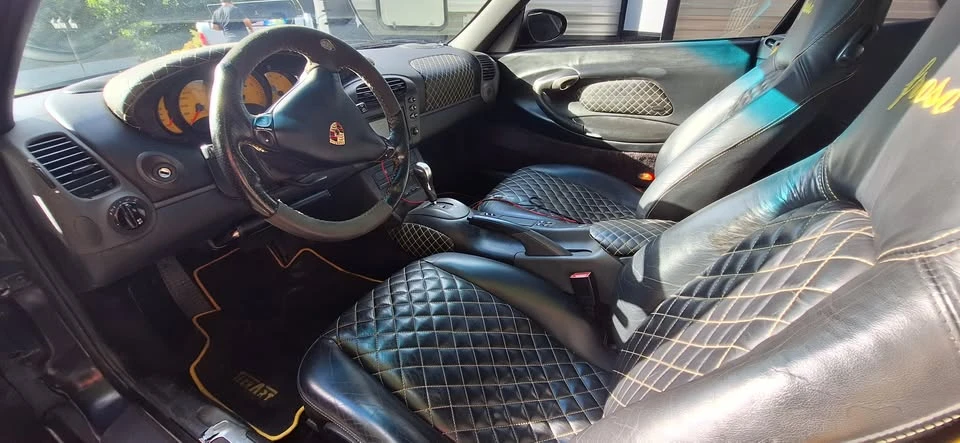 1999 Porsche 996 Carrera 4 - Image 6 of 10
