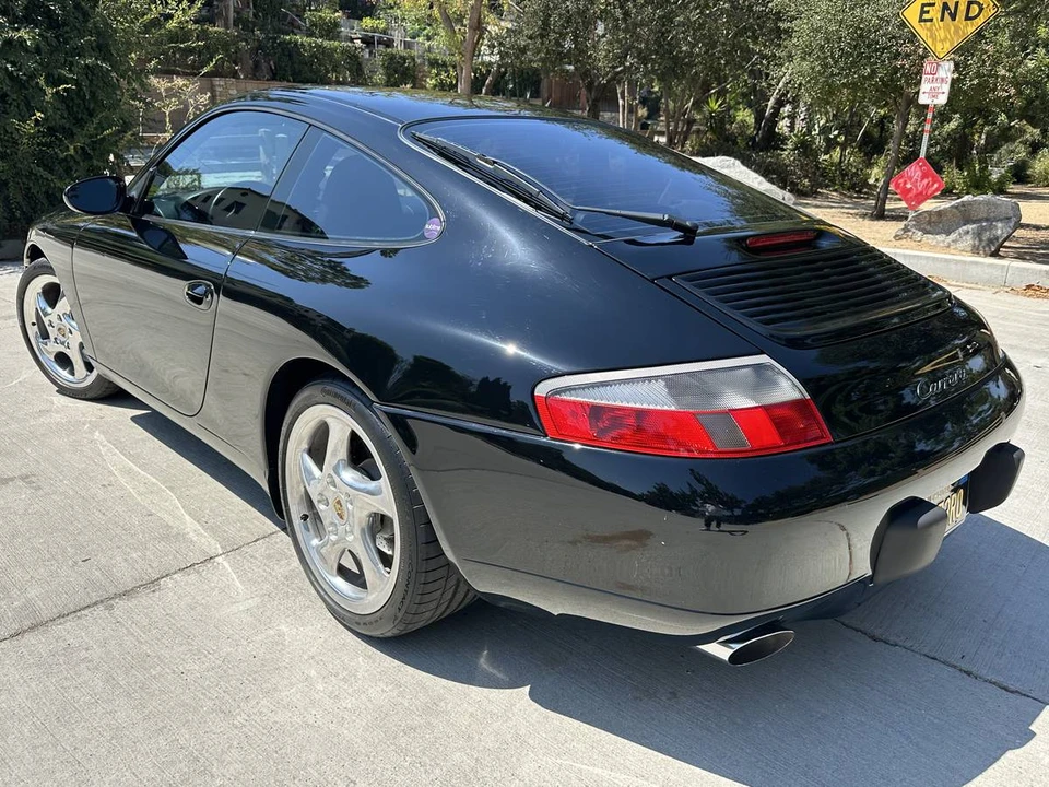 1999 Porsche 996 Carrera - Image 2 of 17