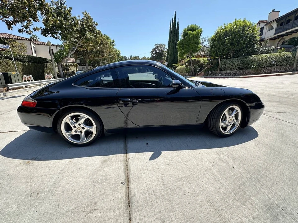 1999 Porsche 996 Carrera - Image 4 of 17