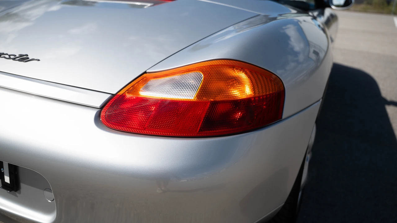 1998 Porsche 986 Boxster - Image 29 of 31