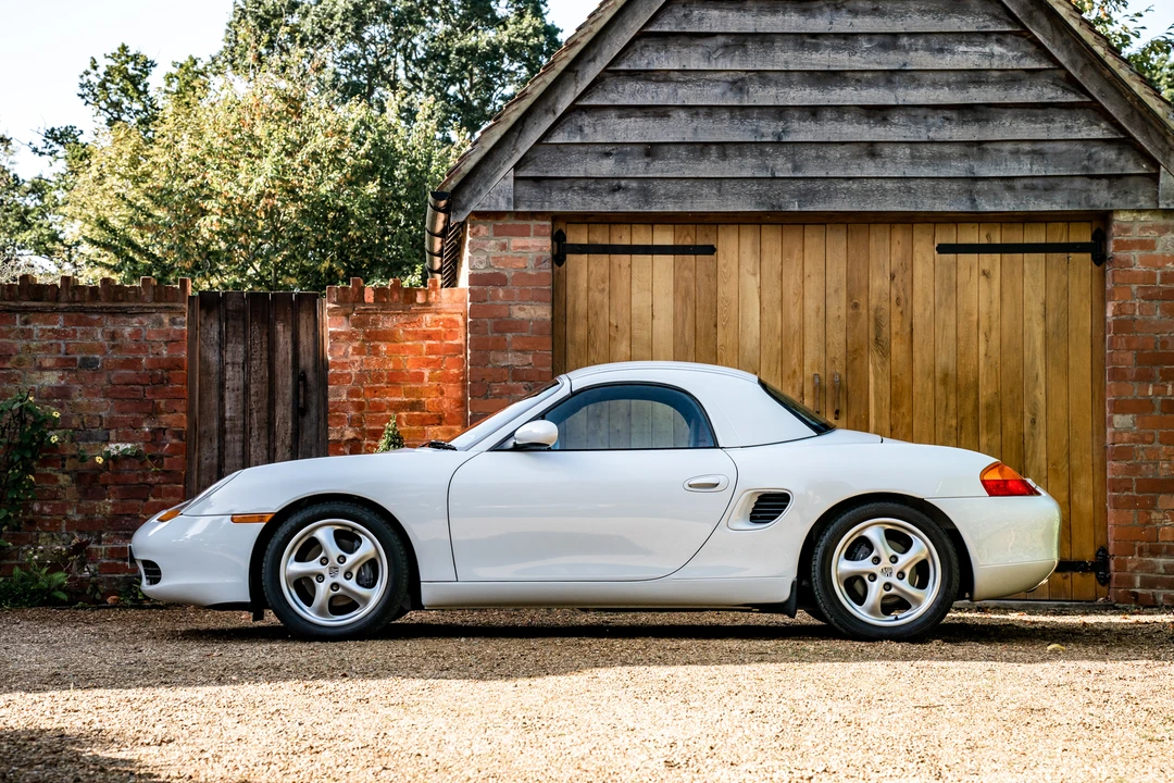 1999 Porsche 986 Boxster - Image 9 of 31