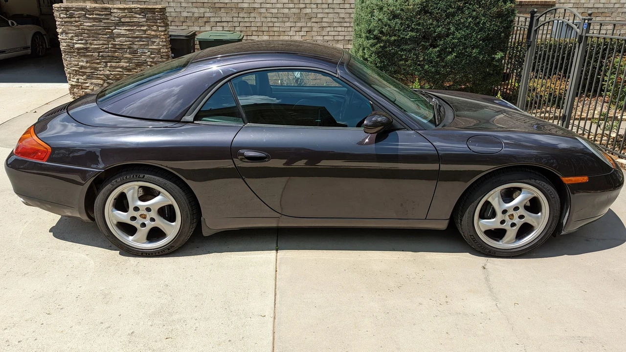 1999 Porsche 996 Carrera - Image 12 of 31