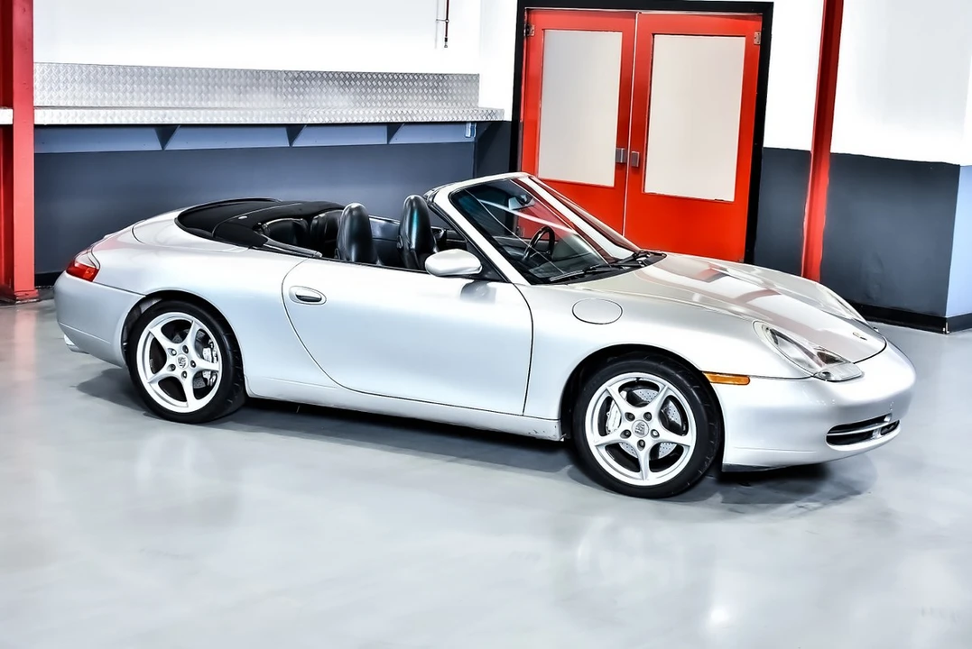 1999 Porsche 996 Carrera 4 - Image 7 of 30