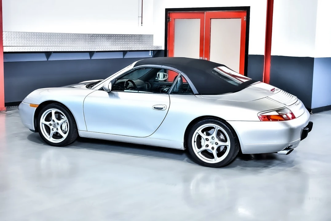 1999 Porsche 996 Carrera 4 - Image 29 of 30