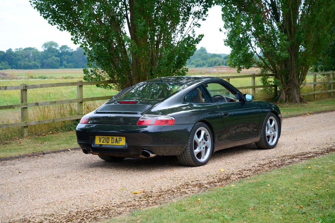 1999 Porsche 996 Carrera 4 - Image 15 of 30