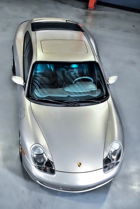 1999 Porsche 996 Carrera - Image 11 of 31