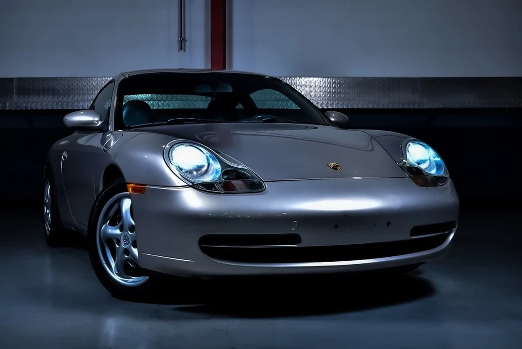 1999 Porsche 996 Carrera - Image 4 of 31