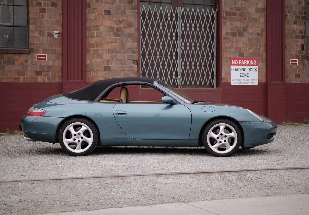 1999 Porsche 996 Carrera - Image 8 of 31