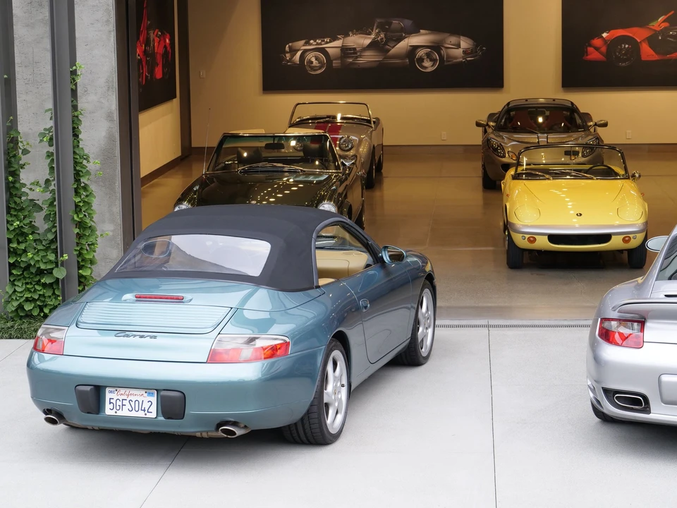 1999 Porsche 996 Carrera - Image 22 of 31